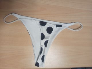 Bikini tanga.