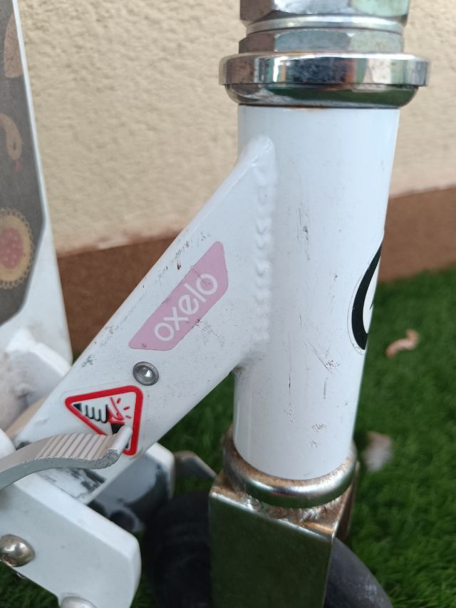 Patinete + casco  7€