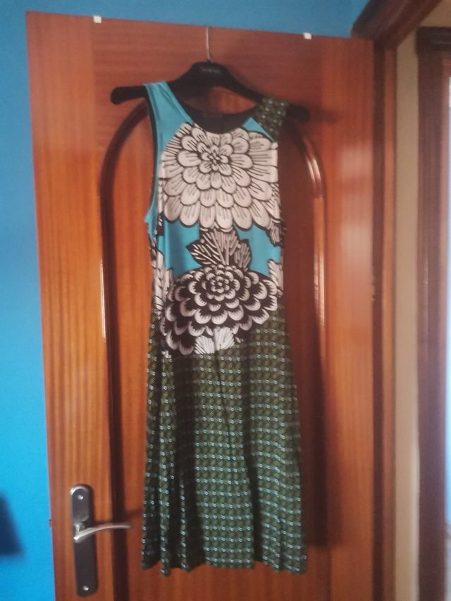 Vestido Qusto talla XS