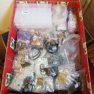 Materiale per fare bijoux