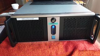 PC de características profesionales