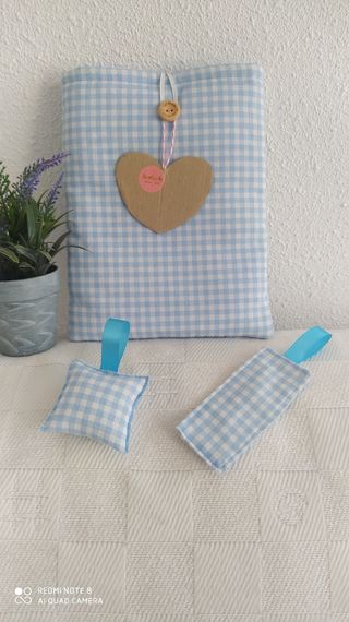 Funda libros regalo marcap. Saquit perfu
