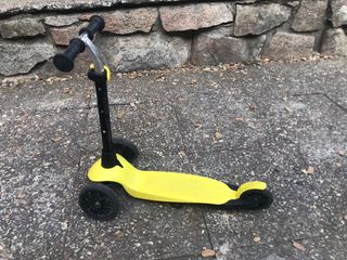 Patinete decathlon amarillo. Oxelo B1