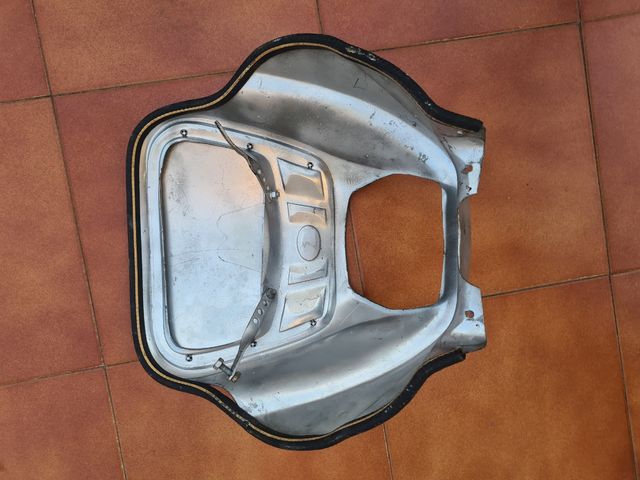 Careta Derbi Variant