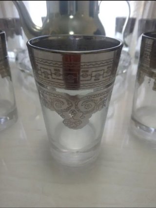 Tetera árabe con 12 vasos