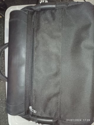 Maletín negro Roncato