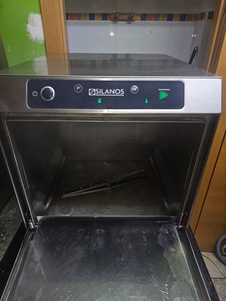 Lavavajillas  con bomba profesional bar