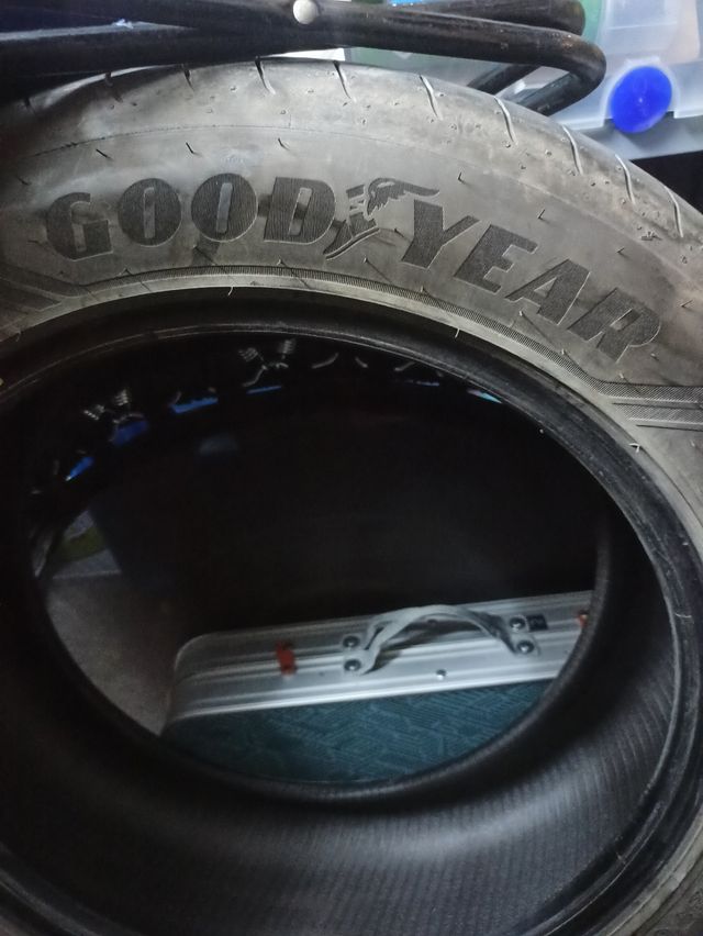 Neumático 235/55/19R goodyear todocamino