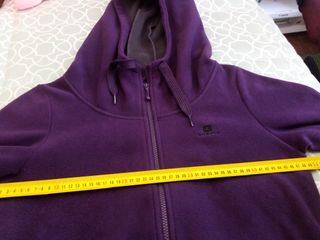 Sudadera con cremallera y capucha