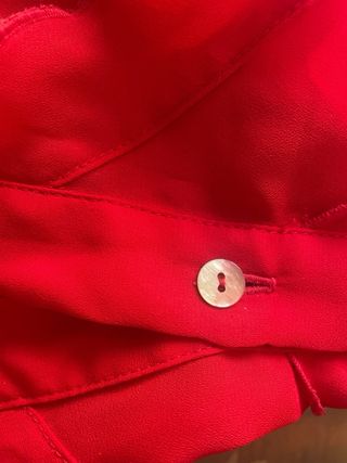 Blusa camisa roja volantes pequeños SA RO