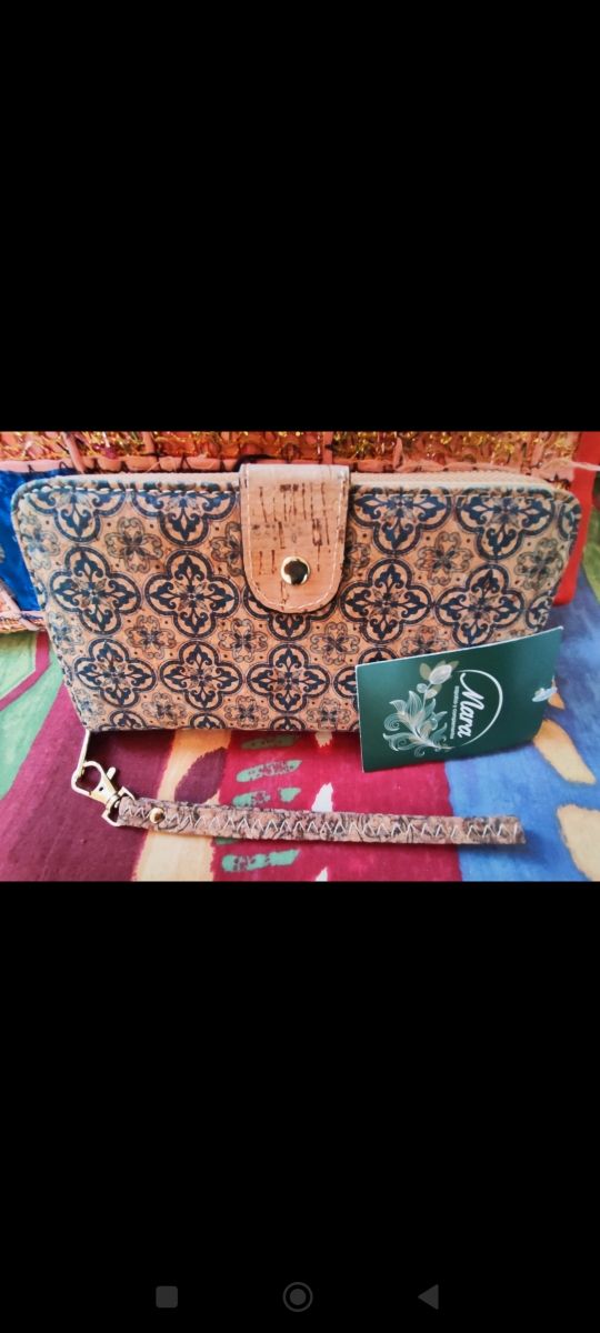 Monedero corcho 5€