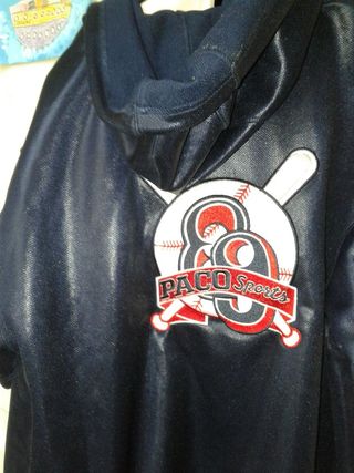 Raro gilet a manica corta con cappuccio Paco Sport