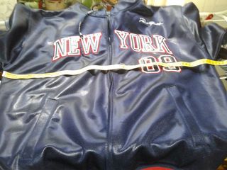 Raro gilet a manica corta con cappuccio Paco Sport