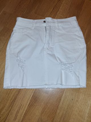 Falda blanca