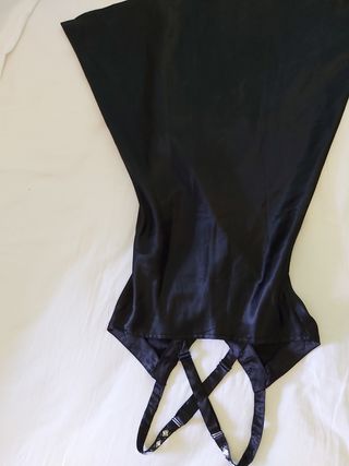 Vestido lencero o camison, raso negro