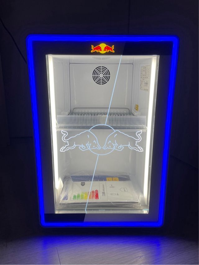 Nevera RedBull Edición Limitada