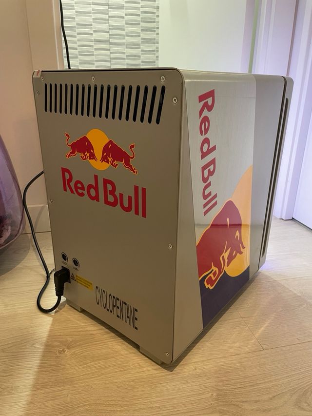 Nevera RedBull Edición Limitada