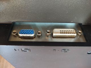 Pantalla de ordenador PC - Marca Lenovo