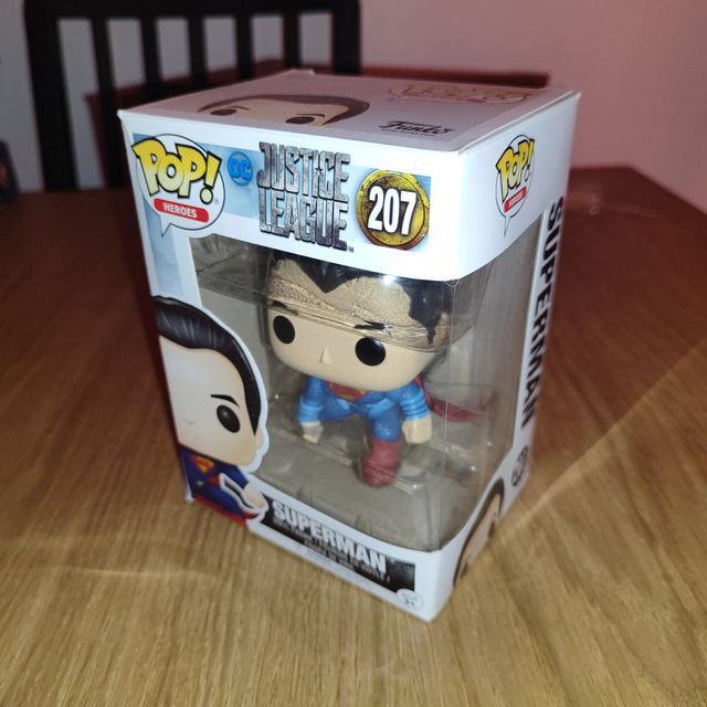 FunkoPOP SuperMan