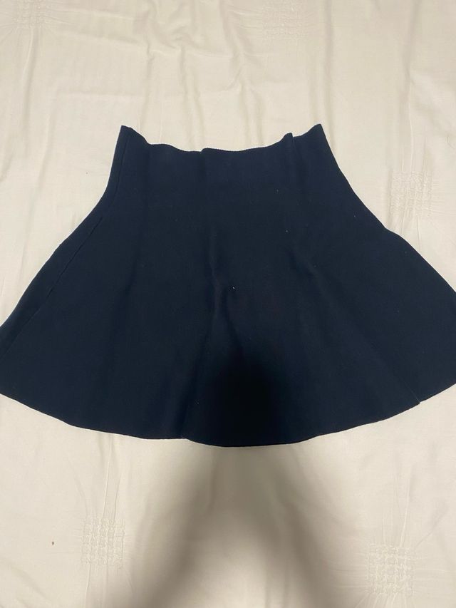 Falda corta