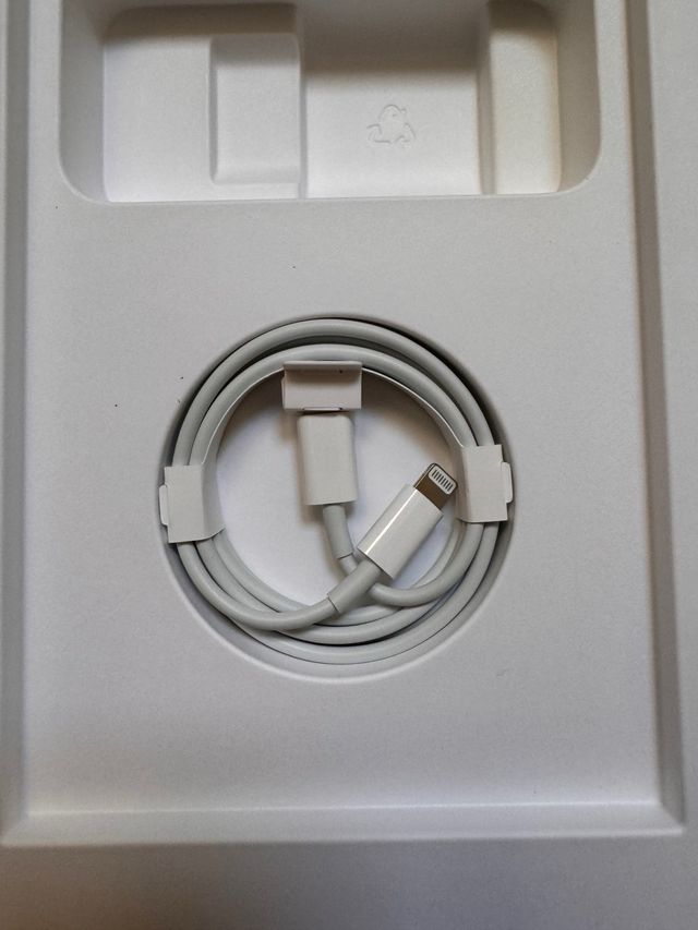 Cable oficial Apple USBc a Lightning