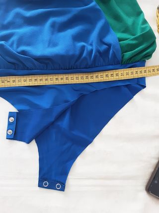 Body sin mangas Bershka M, sin estrenar, 2 modelos