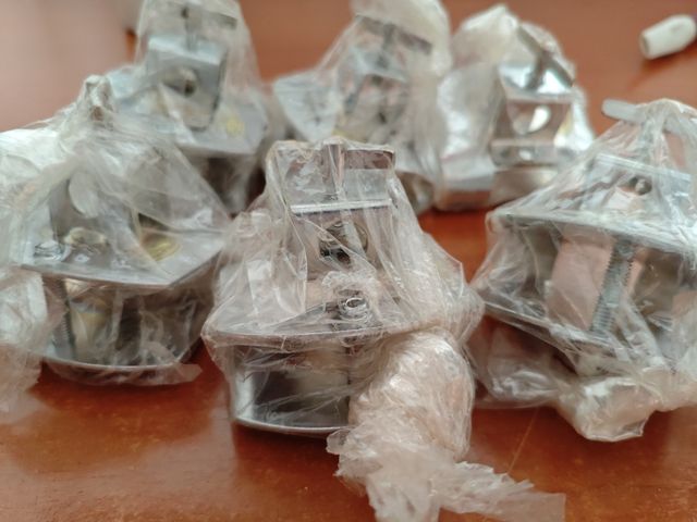 Lote 6 herrajes batería