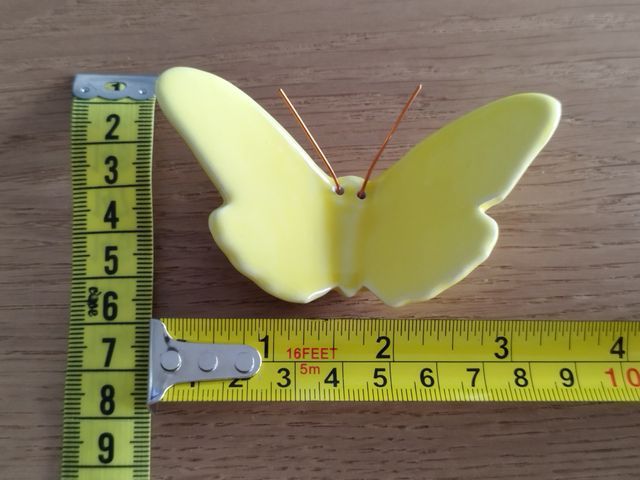 Borboletas de Alcobaça em cerâmica (amarelo)