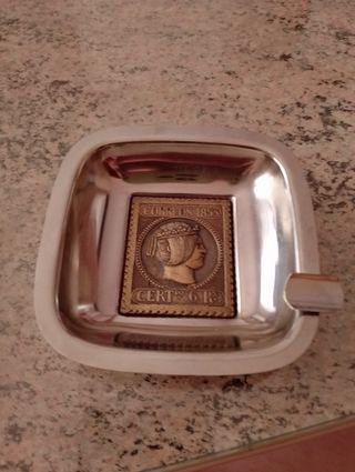 Lote de dos ceniceros de alpaca