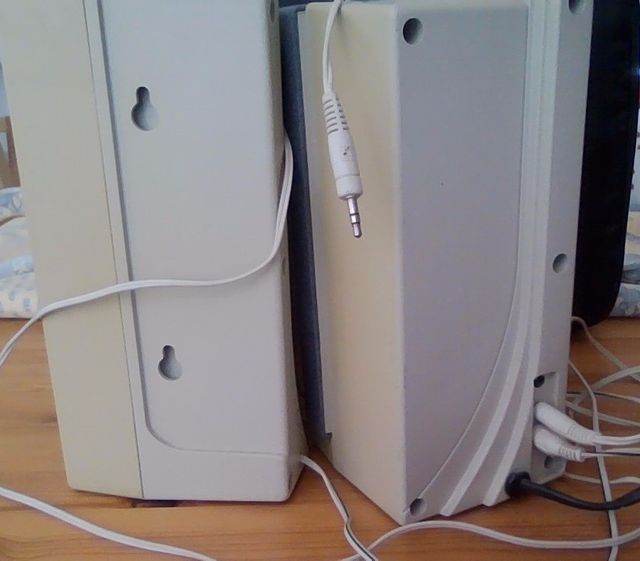 Altavoces Philips active speaker PCA120SA/EU