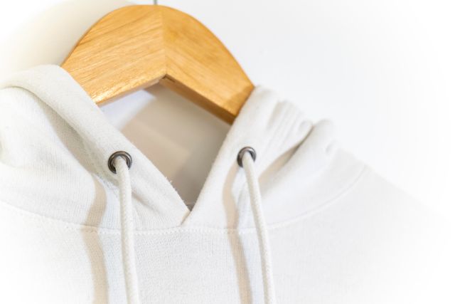 Sudadera Champion Blanca con Corazones