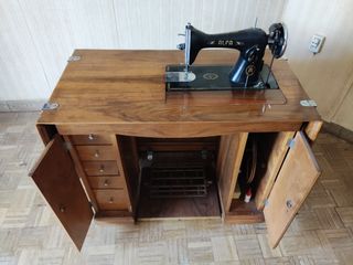 Antigua Máquina de coser ALFA pedal modelo 10047