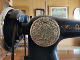 Antigua Máquina de coser ALFA pedal modelo 10047