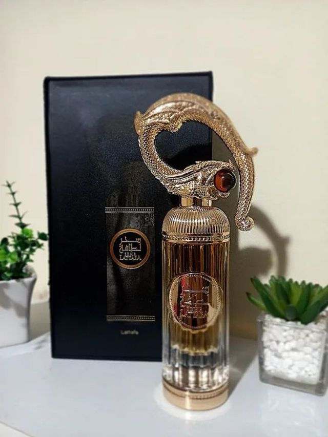 Profumo lattafa Sehr edp