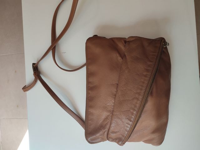 Bolso tipo bandolera LUPO marrón camel