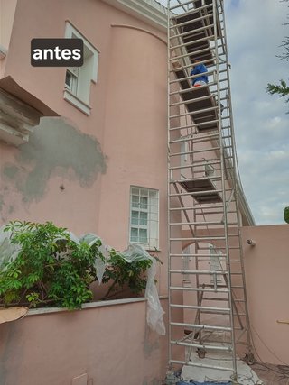 PINTORES EN EL PUERTO DE SANTA MARIA