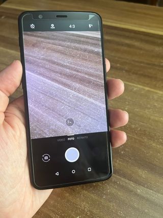 OnePlus 5T 128GB como Nuevo .Libre negro