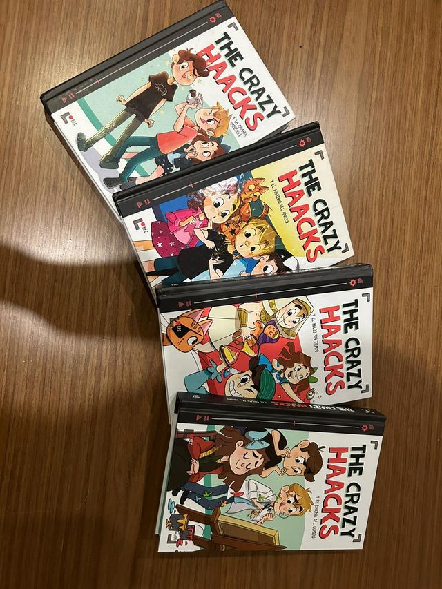 Lote de 4 libros de "The Crazy Haacks"