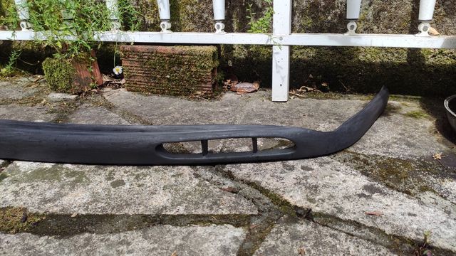 Faldón o spoiler defensa delantera