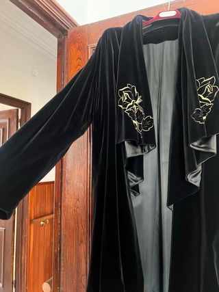 abrigo Capa clasica de señora con mangas