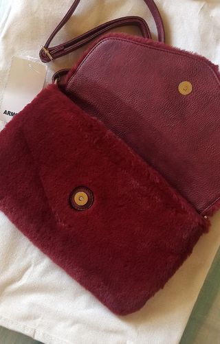 Bolso clutch con bandolera