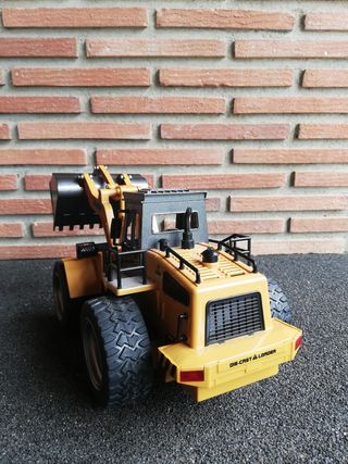 Tractor excavadora radiocontrol