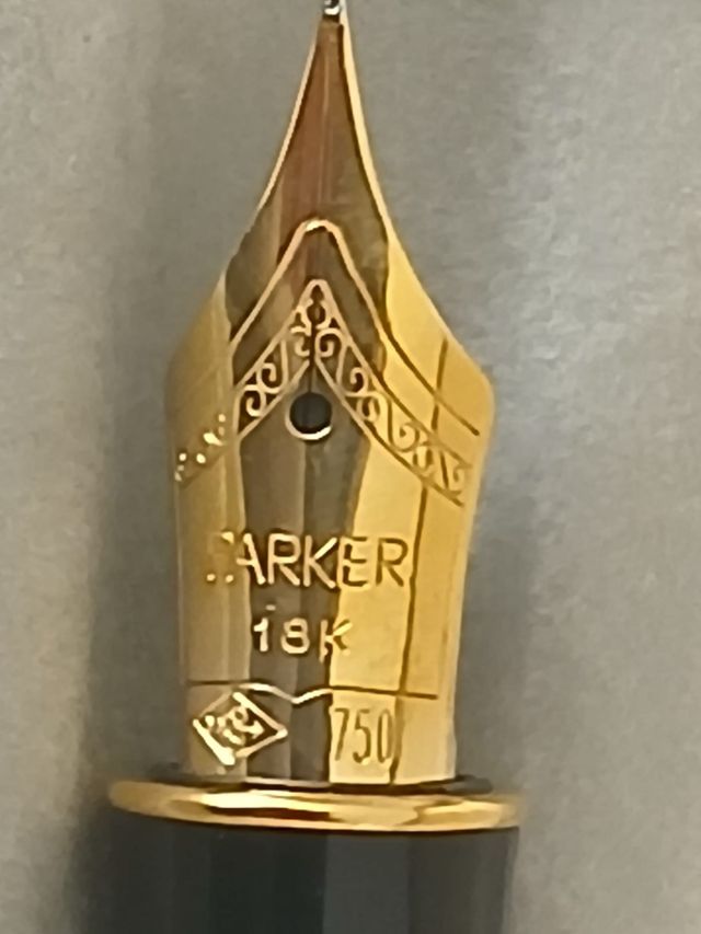 Estuche Parker: pluma, bolígrafo y portaminas