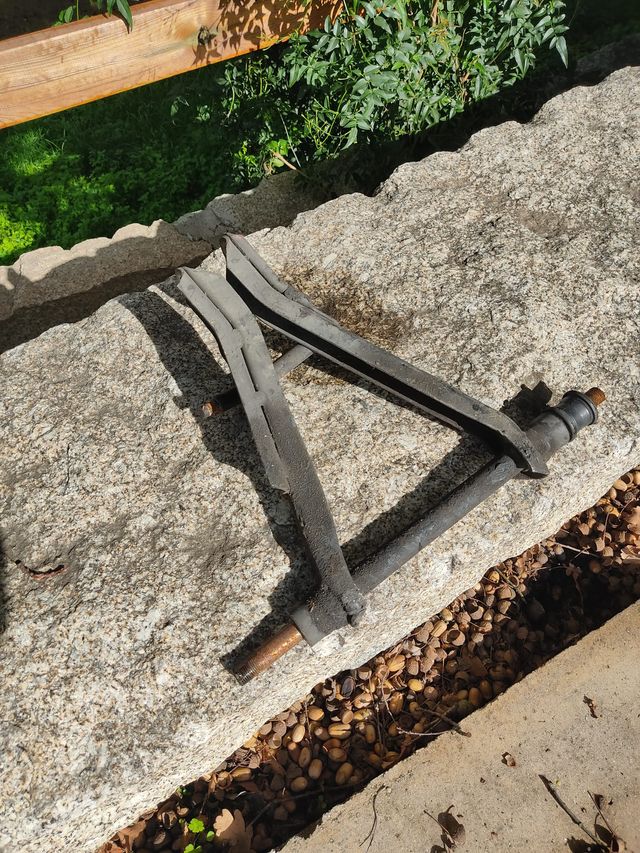 TRAPECIO SUSPENSION SAB 900 PRE GM