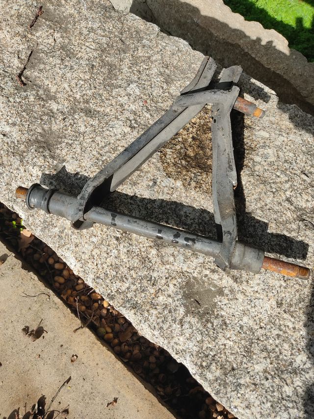 TRAPECIO SUSPENSION SAB 900 PRE GM