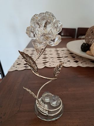 Rosa in cristallo da tavola