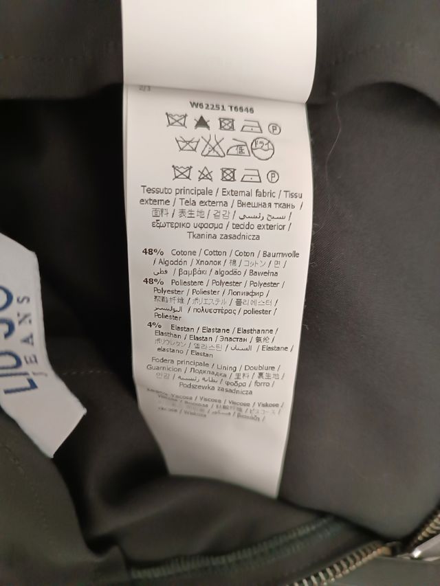 Gonna nera, forma matita, lunghezza media taglia S