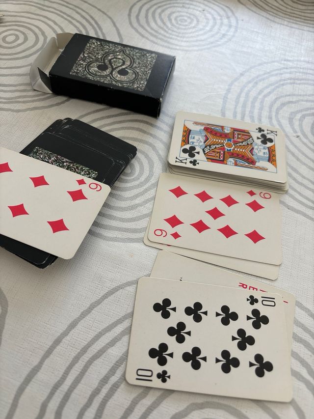 Barajas de naipes franceses: 2