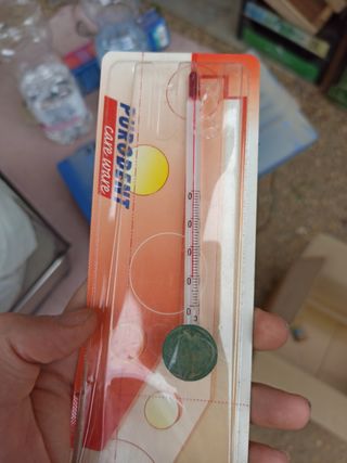 acquario per pesci vecchio