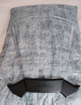 Cúpula Suzuki V Storm 650